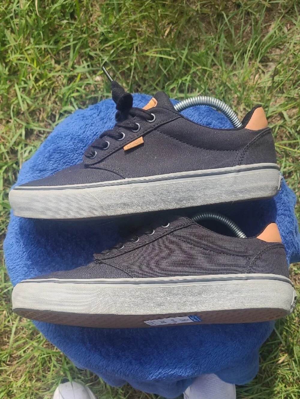 Vans Black Canvas Low-Top Sneakers with Tan Accents Mens Size 9.5